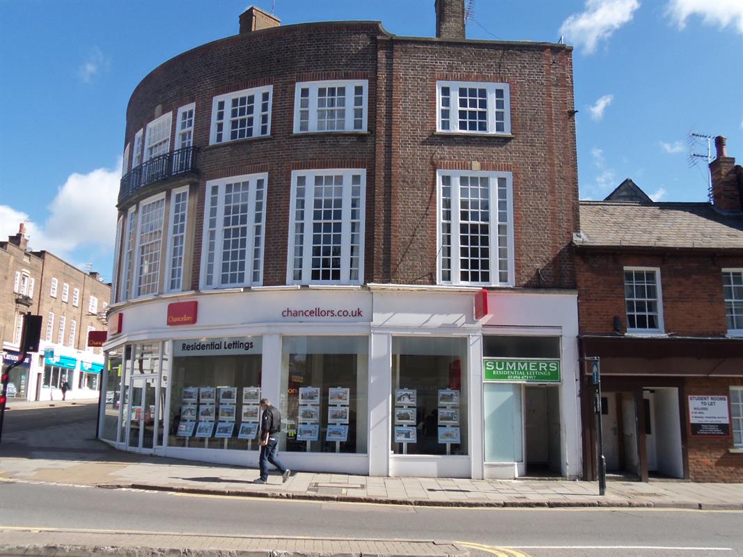 2–2A Crendon Street - Shopfront Retail/Office, High Wycombe, Buckinghamshire