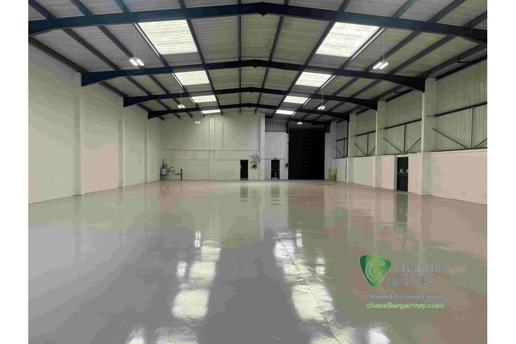 1–3 Farmbrough Clos - Industrial Distribution, Aylesbury, Buckinghamshire HP20 1DQ