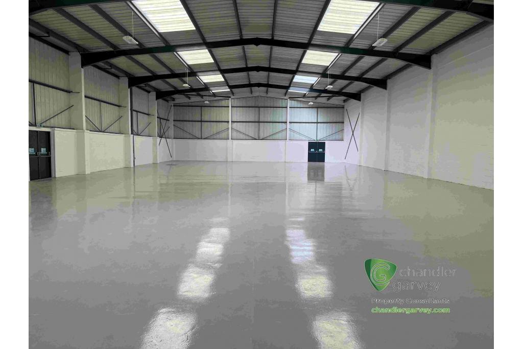 1–3 Farmbrough Clos - Industrial Distribution, Aylesbury, Buckinghamshire HP20 1DQ