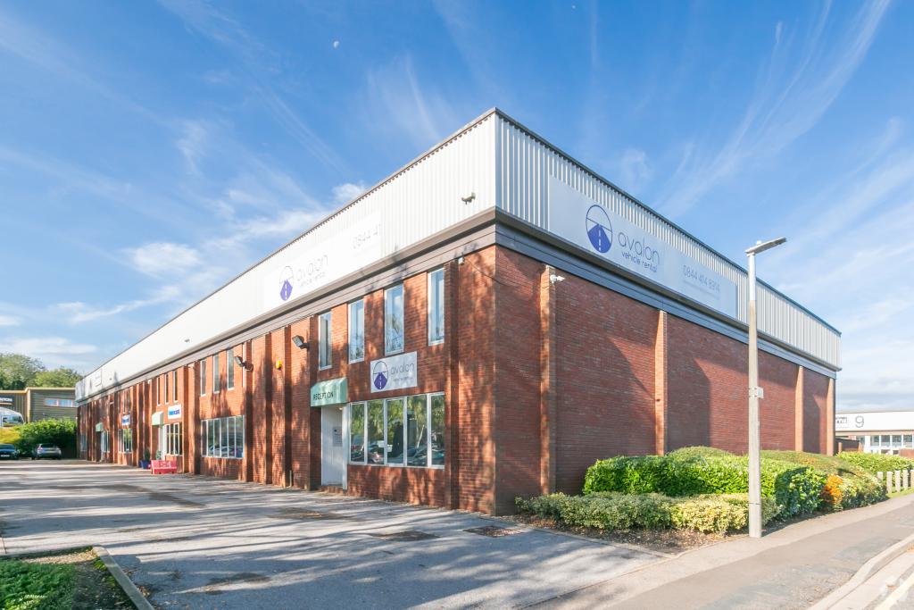 Hall Rd - Maylands Wood Estate, Industrial Warehouse, Hemel Hempstead, Hertfordshire HP2 7BH