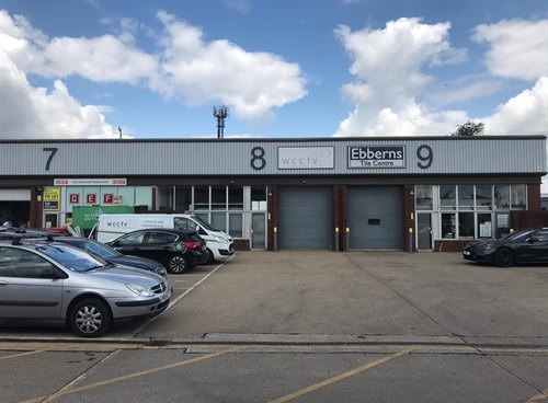Hall Rd - Maylands Wood Estate, Industrial Warehouse, Hemel Hempstead, Hertfordshire HP2 7BH