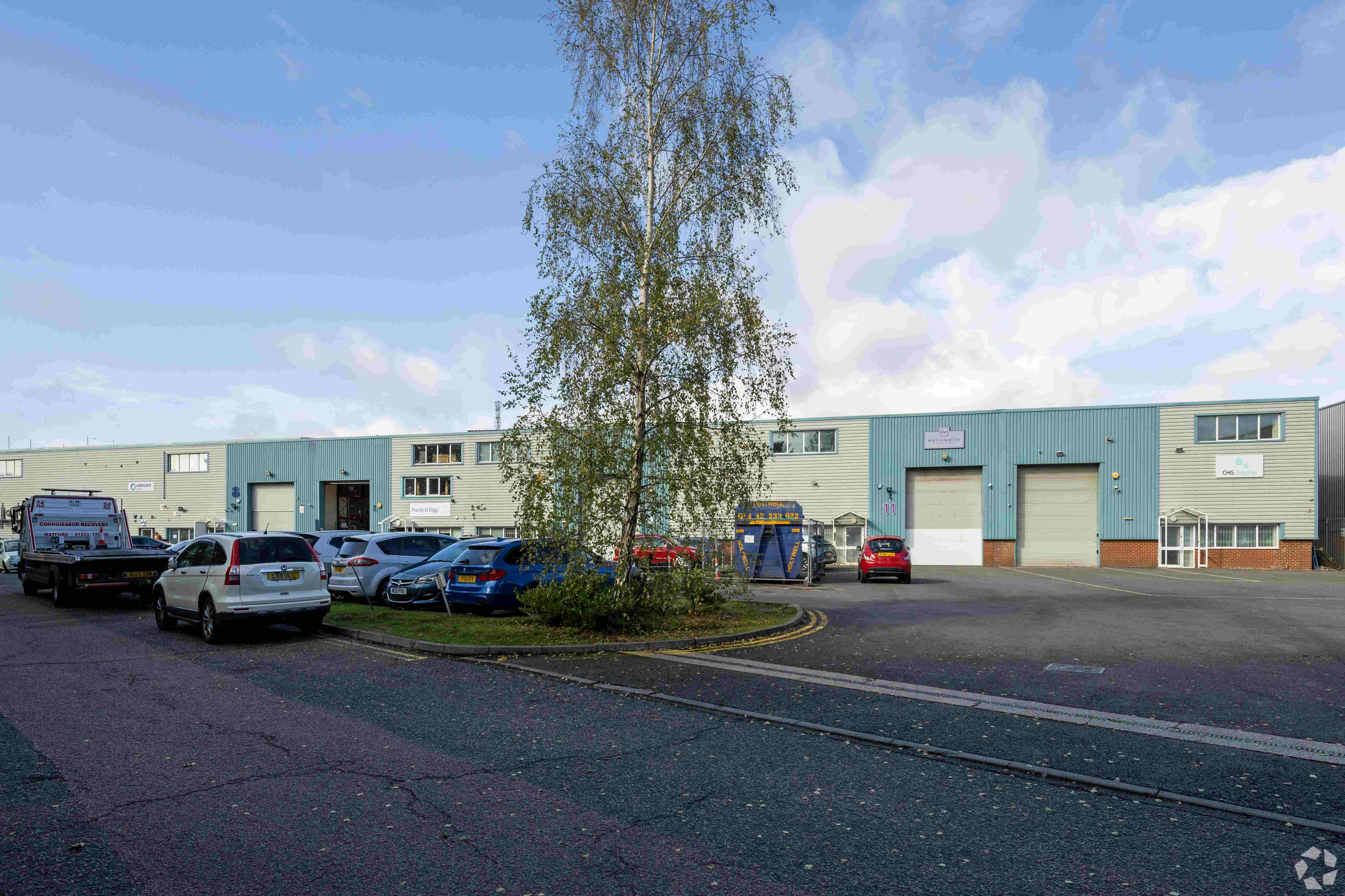 Heron Business Park, Eastman Way - Industrial Warehouse Unit, Hemel Hempstead, Hertfordshire HP2 7FW