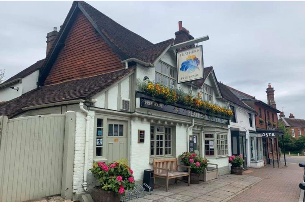 High St - The Feathers, Restaurant, Chalfont St Giles, Buckinghamshire HP8 4QQ