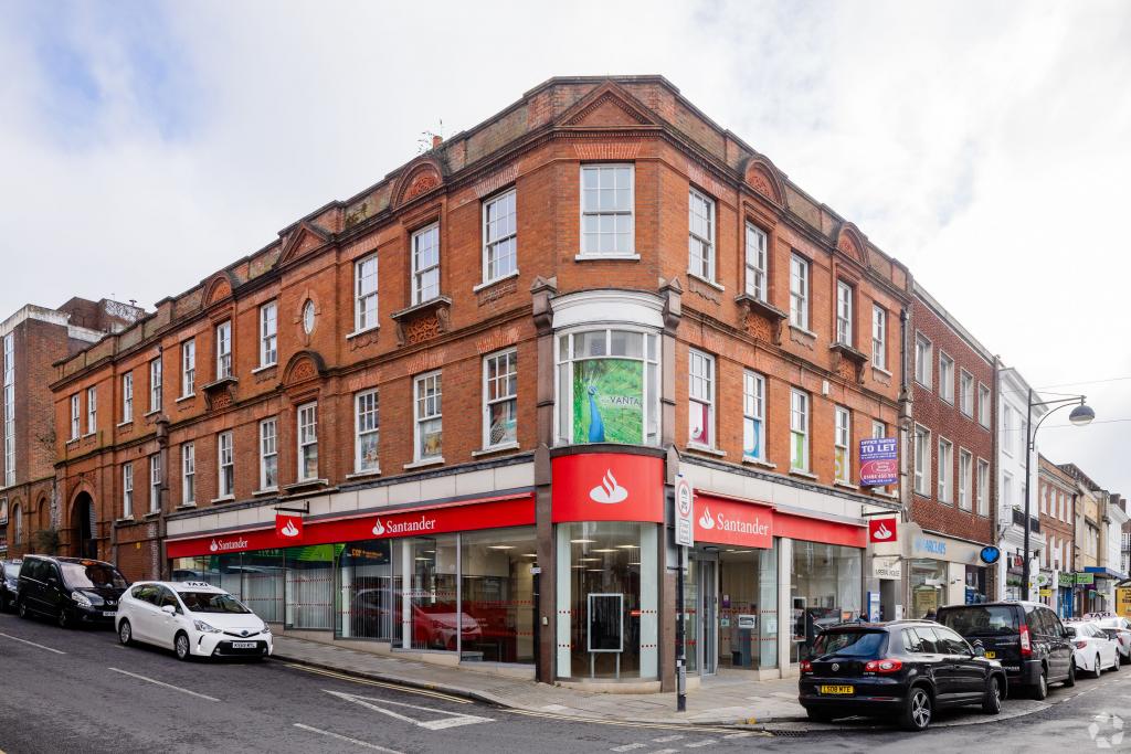 14–15 High St - Imperial House, Office, High Wycombe, Buckinghamshire HP11 2BH