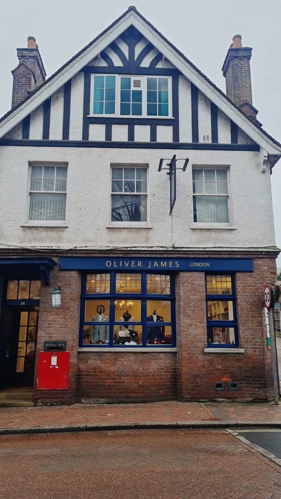 34 High St - Shopfront Retail, Great Missenden, Buckinghamshire HP16 0AU
