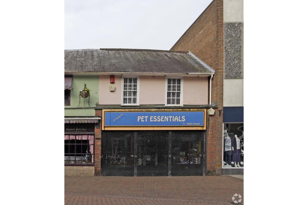 46–46A High St - Shopfront Retail/Office, Chesham, Buckinghamshire HP5 1EP