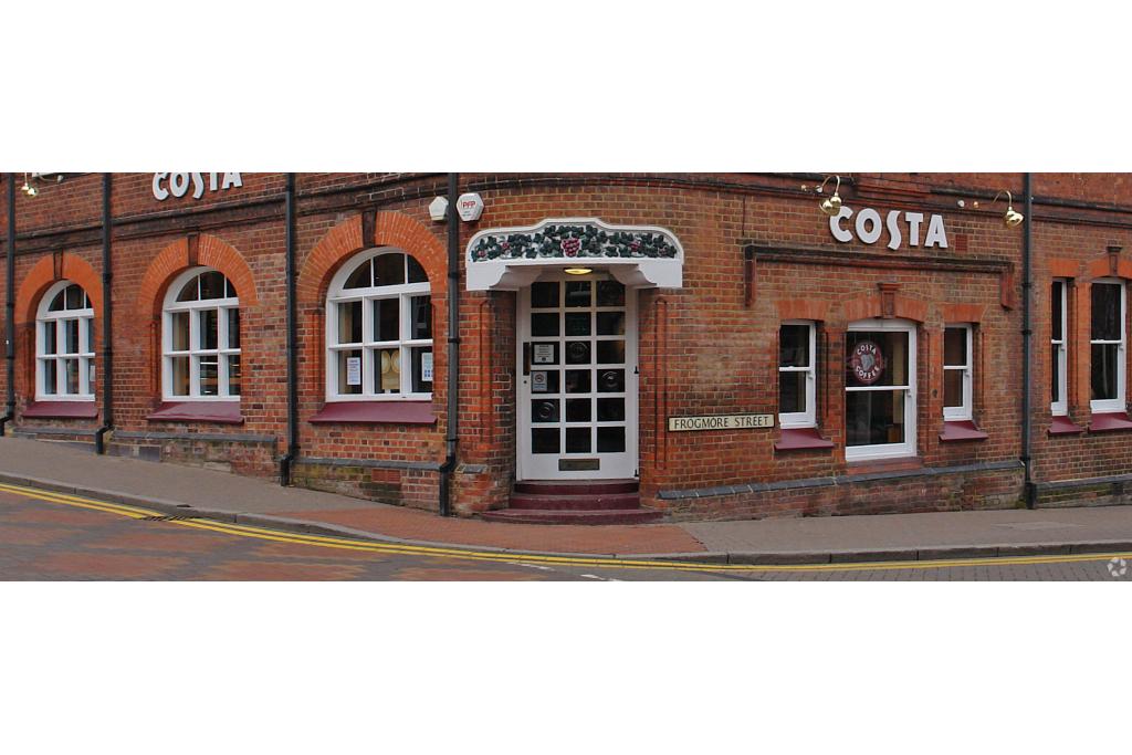 64 High St – George House - Shopfront Retail/Office, Tring, Hertfordshire HP23 4AF