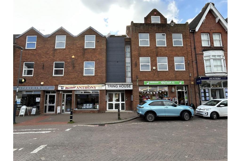 Tring House, 77–81 High Street - Office, Tring, Hertfordshire HP23 4AH