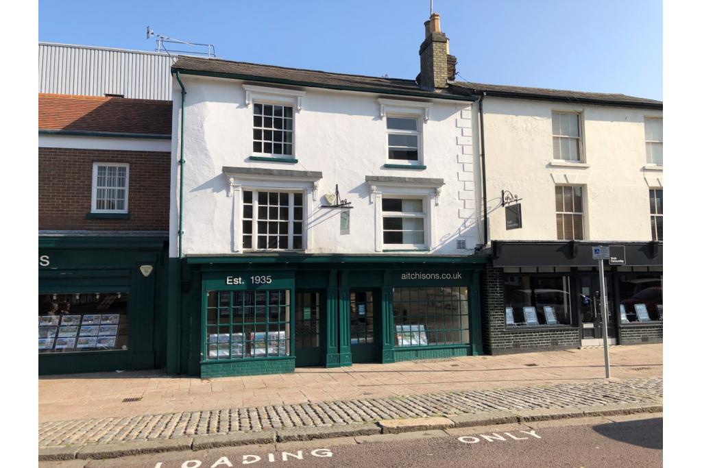 154–158 High St - Shopfront Retail/Office Unit, Berkhamsted, Hertfordshire HP4 3AT