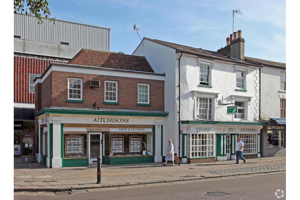 154–158 High St - Shopfront Retail/Office Unit, Berkhamsted, Hertfordshire HP4 3AT