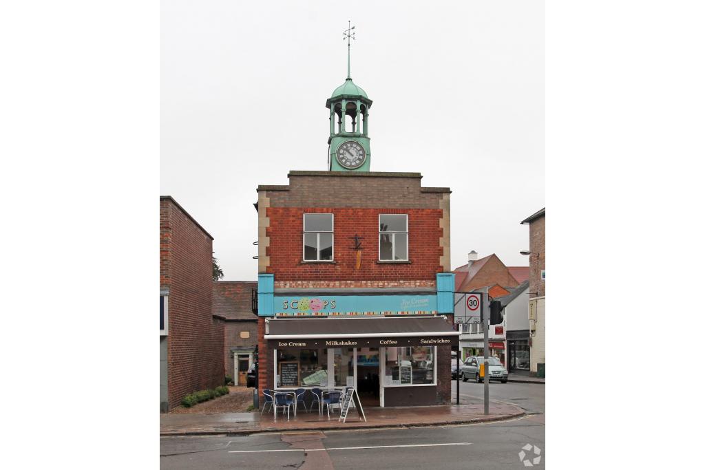 208 High St - Kings Chambers - Retail Shopfront Office, Berkhamsted, Hertfordshire HP4 1AG