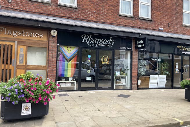 48 Kingsbury - Shopfront Retail/Residential, Aylesbury, Buckinghamshire HP20 2JE