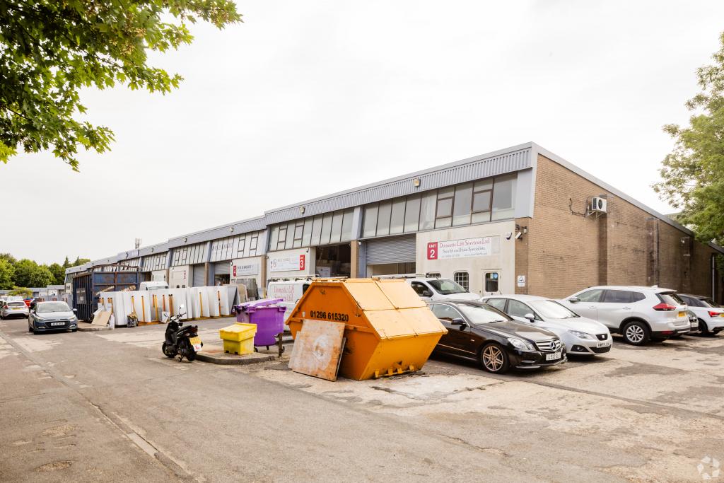 Lincoln Rd - Lincoln Park Business Centre - Industrial Warehouse, High Wycombe, Buckinghamshire