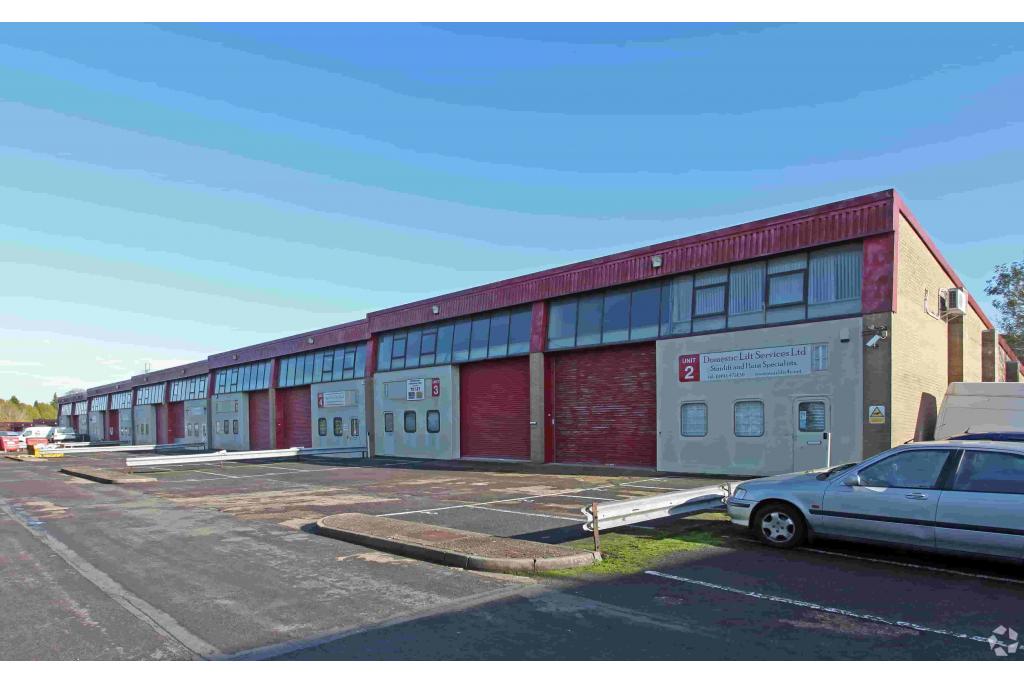 Lincoln Rd - Lincoln Park Business Centre - Industrial Warehouse, High Wycombe, Buckinghamshire