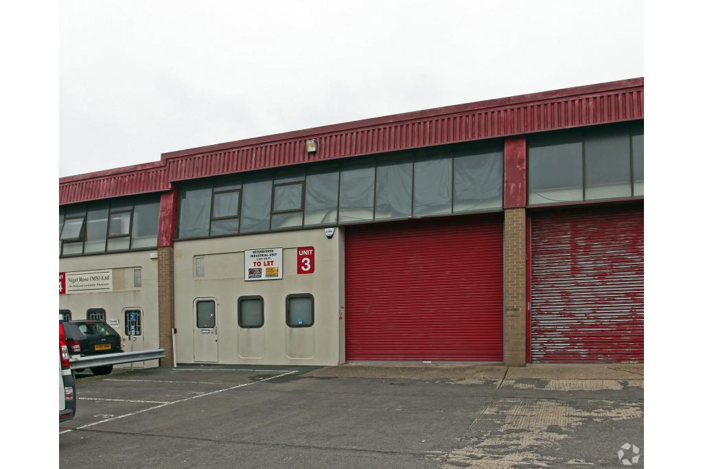 Lincoln Rd - Lincoln Park Business Centre - Industrial Warehouse, High Wycombe, Buckinghamshire