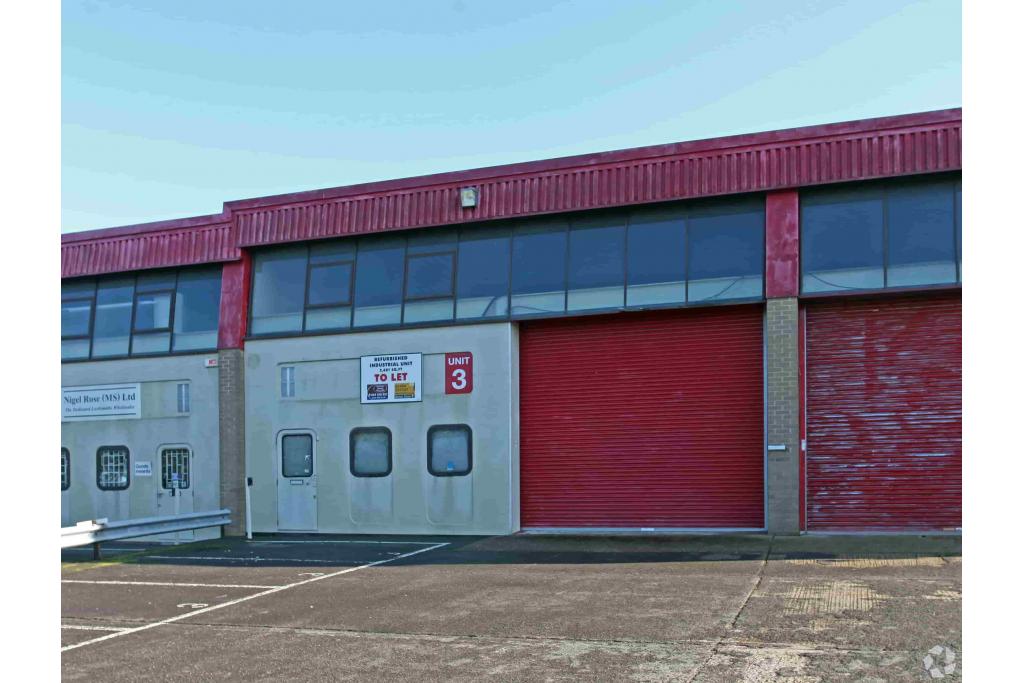 Lincoln Rd - Lincoln Park Business Centre - Industrial Warehouse, High Wycombe, Buckinghamshire