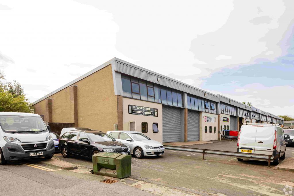 Lincoln Rd - Lincoln Park Business Centre - Industrial Warehouse, High Wycombe, Buckinghamshire
