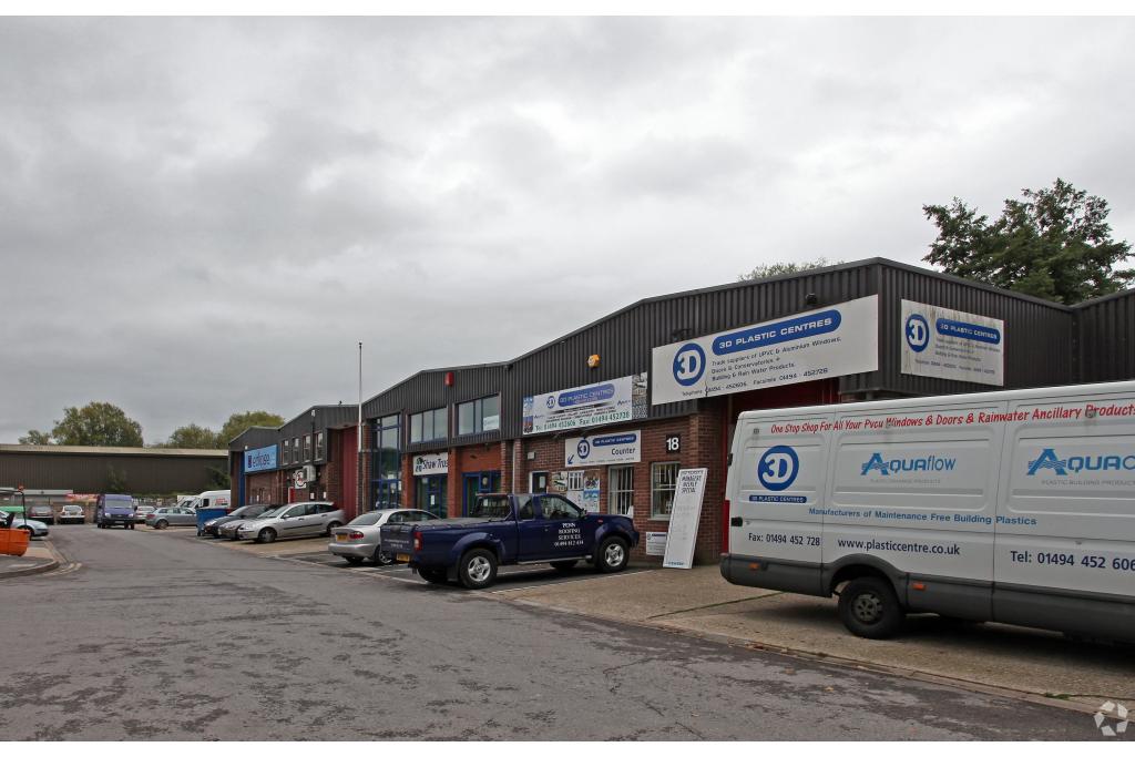 13 London Rd – Wye Estate|Unit 13–18-Industrial Warehouse, High Wycombe, Buckinghamshire