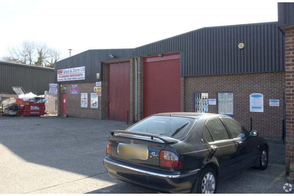 13 London Rd – Wye Estate|Unit 13–18-Industrial Warehouse, High Wycombe, Buckinghamshire