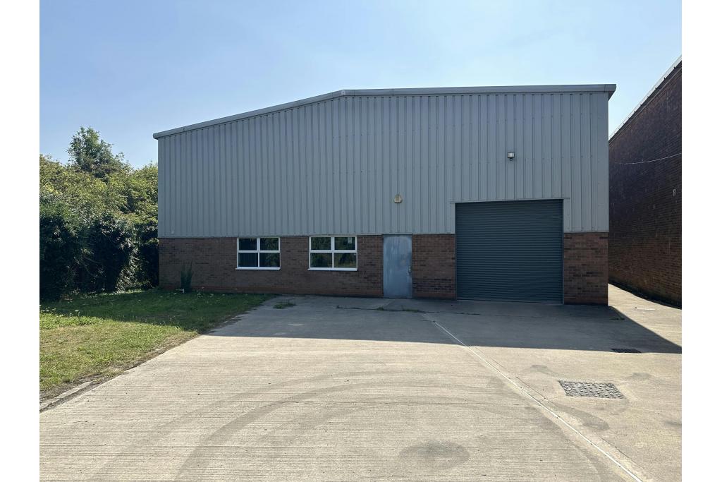Bridge House - Industrial Service Unit, Longwick Rd, Princes Risborough, Buckinghamshire HP27 9FQ