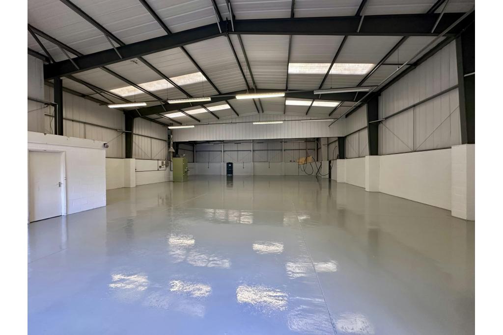 Bridge House - Industrial Service Unit, Longwick Rd, Princes Risborough, Buckinghamshire HP27 9FQ