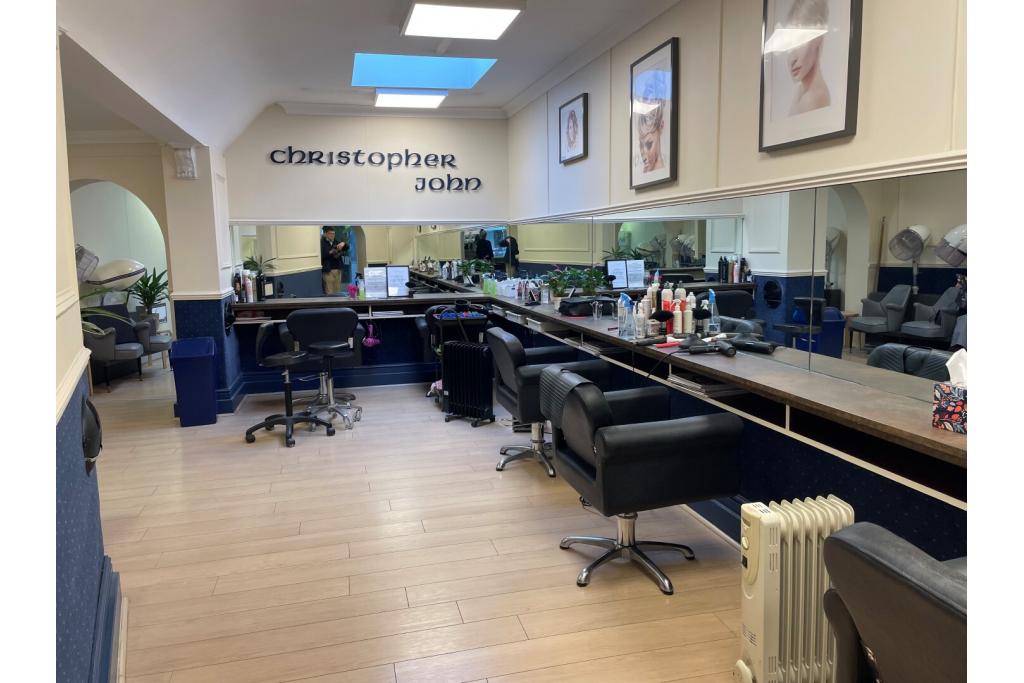 13 Lower Kings Rd - Shopfront Retail/Residential, Berkhamsted, Hertfordshire HP4 2AE