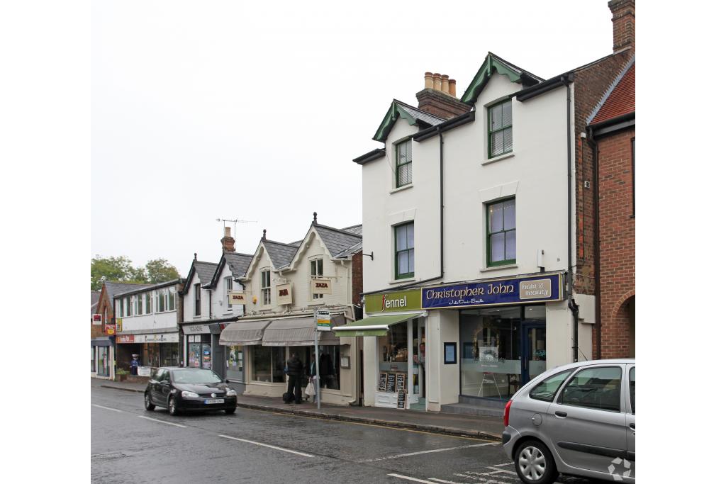 13 Lower Kings Rd - Shopfront Retail/Residential, Berkhamsted, Hertfordshire HP4 2AE
