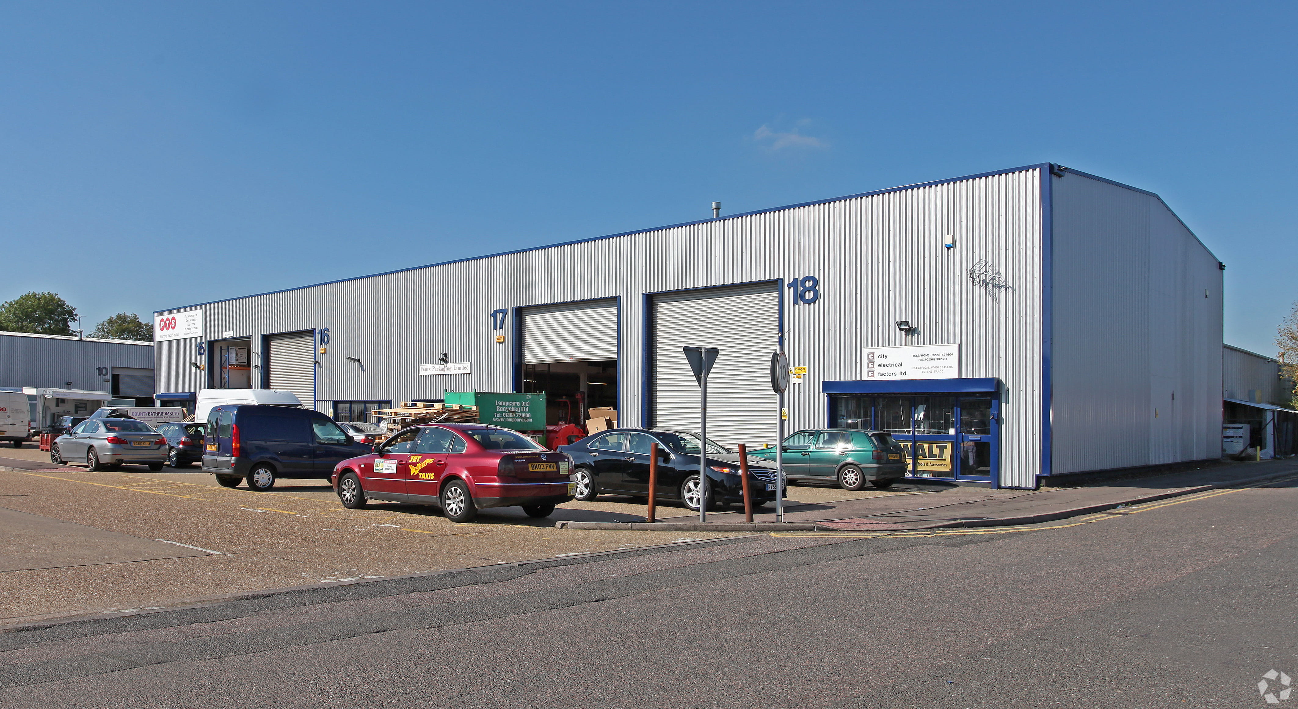 March Pl - Gatehouse Industrial Estate, Aylesbury, Buckinghamshire HP19 8UG