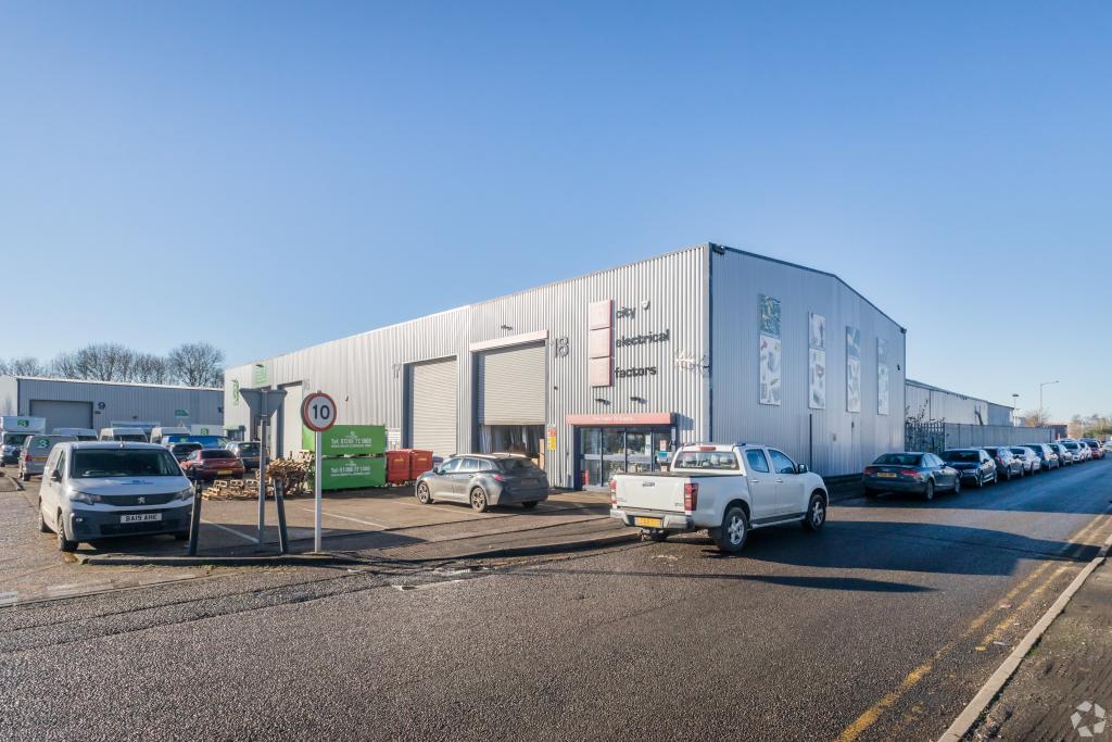March Pl - Gatehouse Industrial Estate, Aylesbury, Buckinghamshire HP19 8UG
