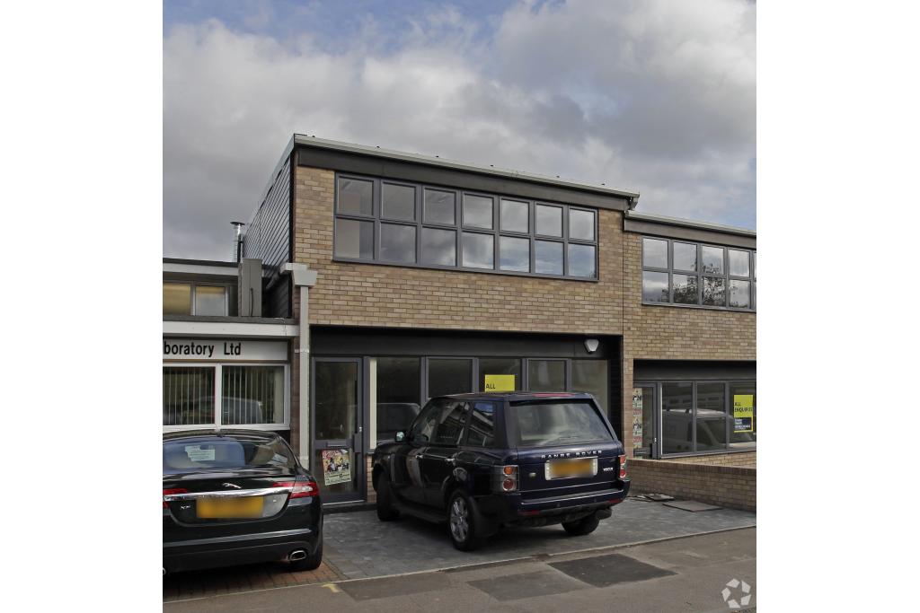 15 Mark Rd - Light Manufacturing, Hemel Hempstead, Hertfordshire HP2 7BN