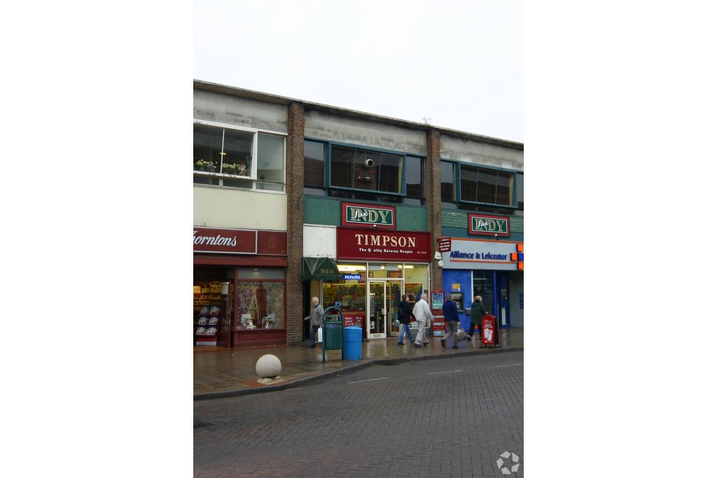 166–168 Marlowes - Shopfront Retail Unit, Hemel Hempstead, Hertfordshire HP1 1BA