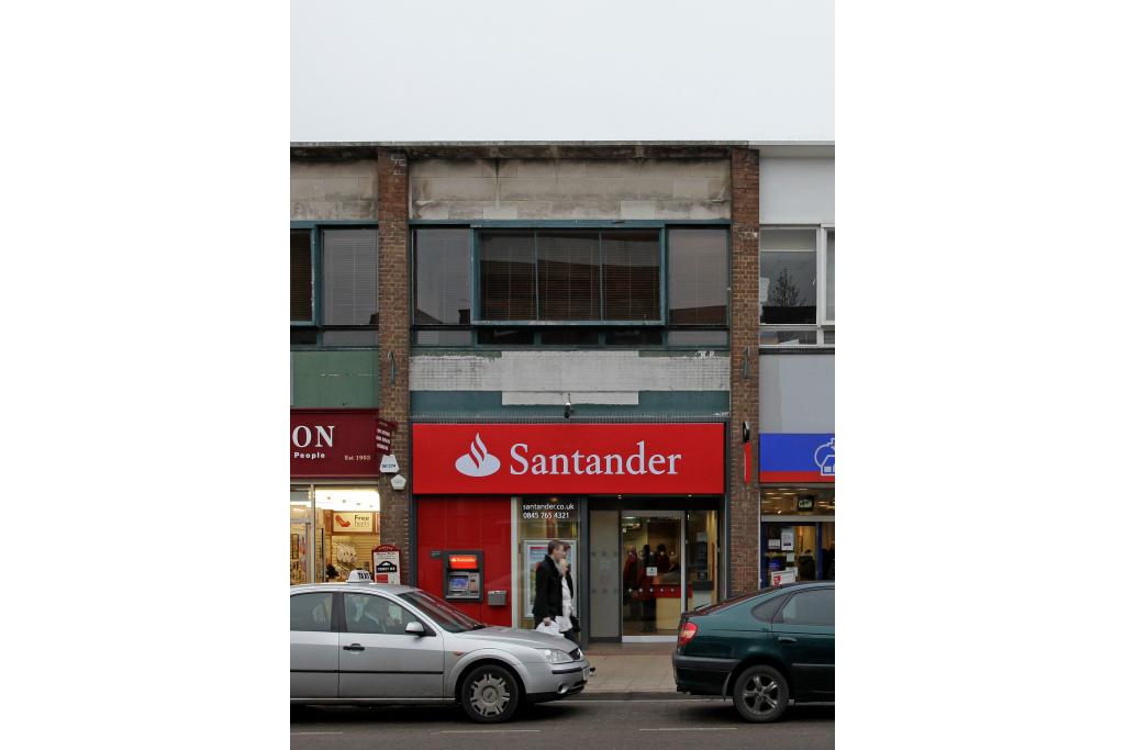 166–168 Marlowes - Shopfront Retail Unit, Hemel Hempstead, Hertfordshire HP1 1BA