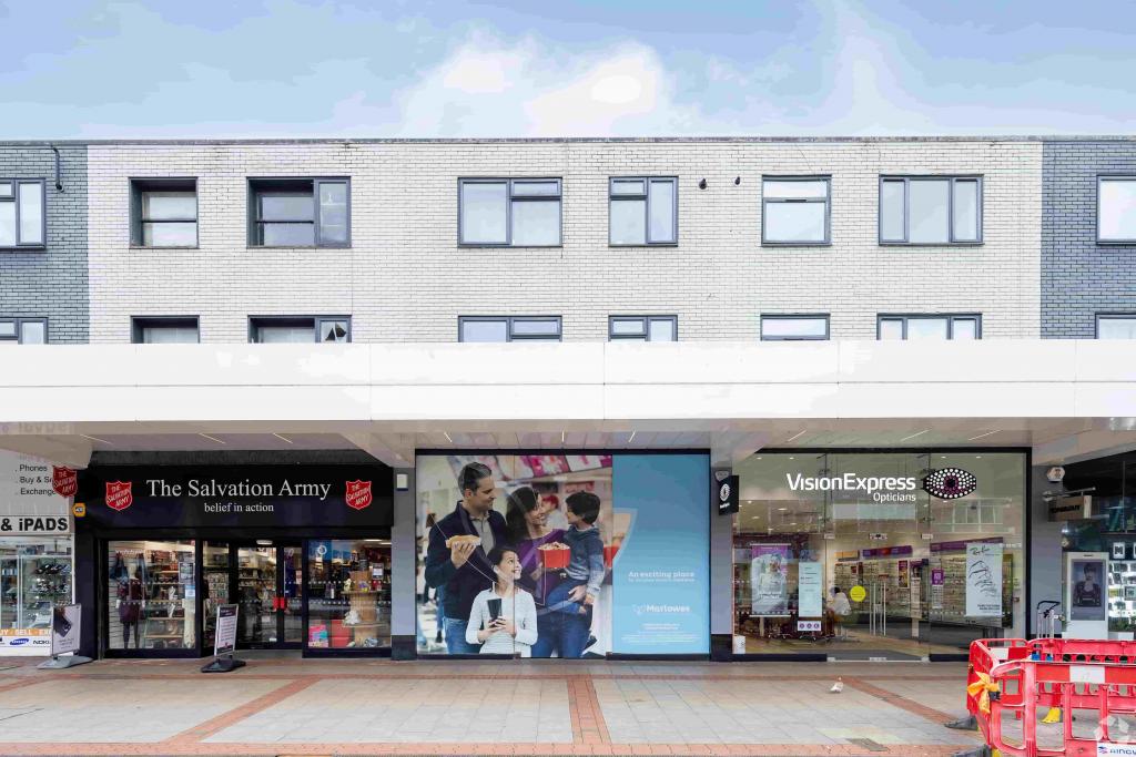 201–227 Marlowes - Marlowes Shopping Centre, Hemel Hempstead, Hertfordshire HP1 1LF