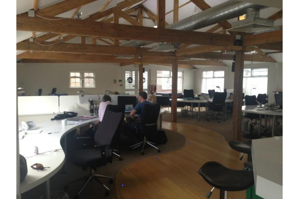 9–15 Old Oxford Rd - Light Manufacturing, High Wycombe, Buckinghamshire HP14 3BE