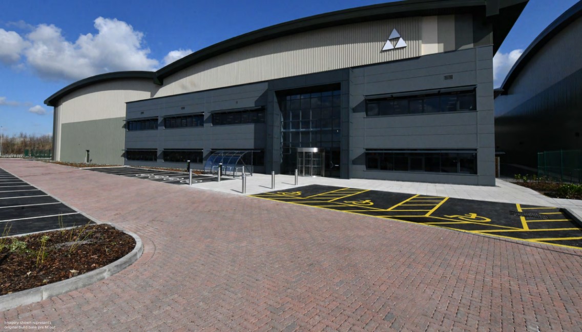 Samian Way - Symmetry Park Aston Clinton, Distribution Warehouse, Aylesbury, Buckinghamshire