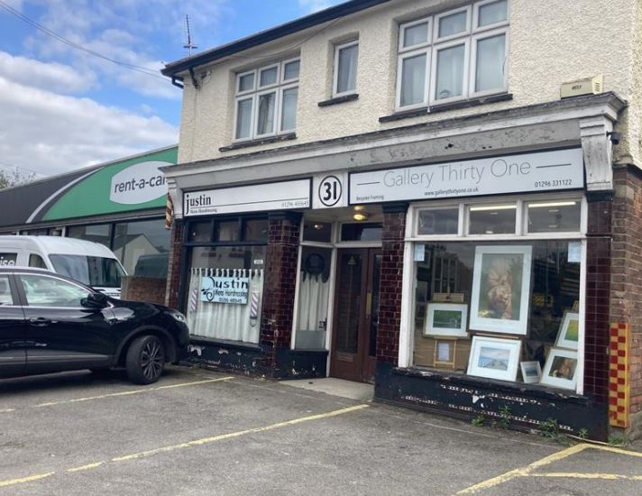 31 Stoke Rd, Aylesbury, Buckinghamshire HP21 7TE