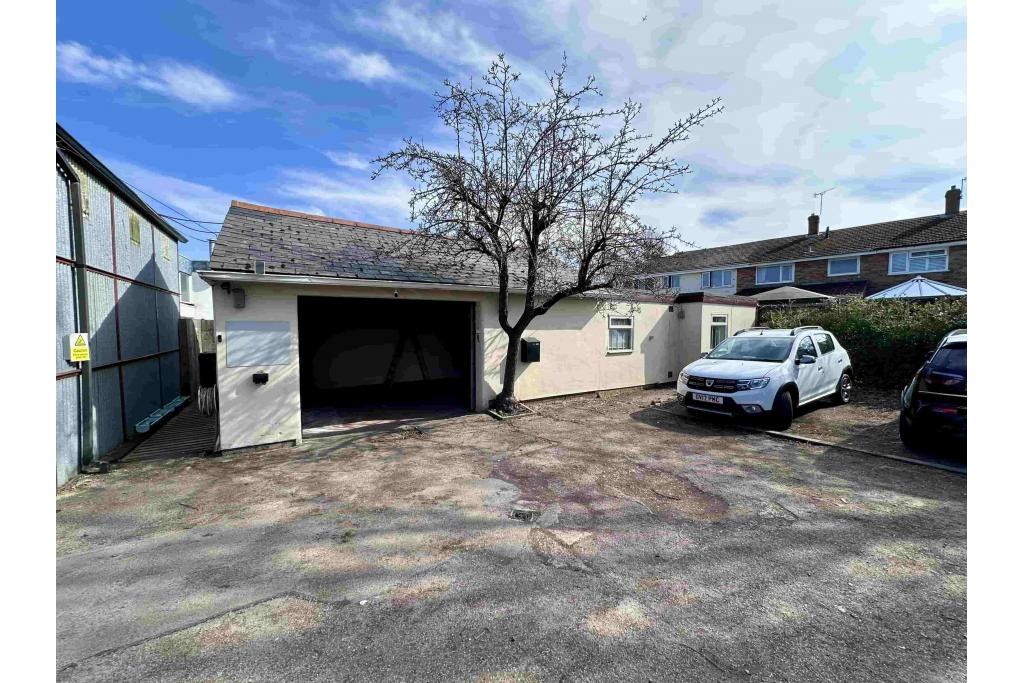 31 Stoke Rd, Aylesbury, Buckinghamshire HP21 7TE
