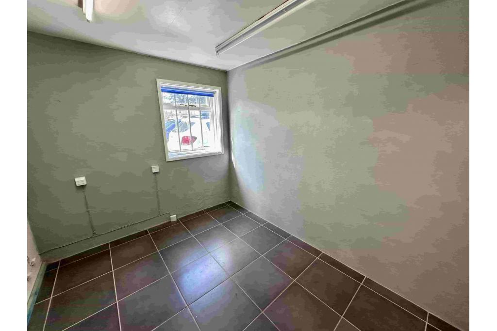 31 Stoke Rd, Aylesbury, Buckinghamshire HP21 7TE