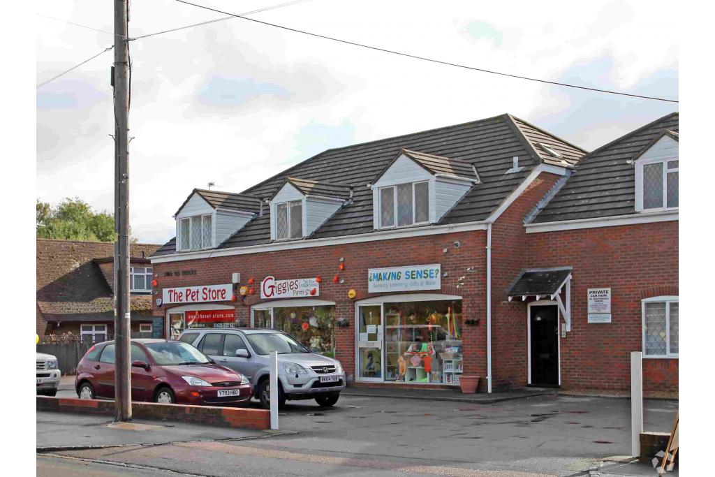 Swains Ln – Swains House, Flackwell Heath, Buckinghamshire HP10 9BN