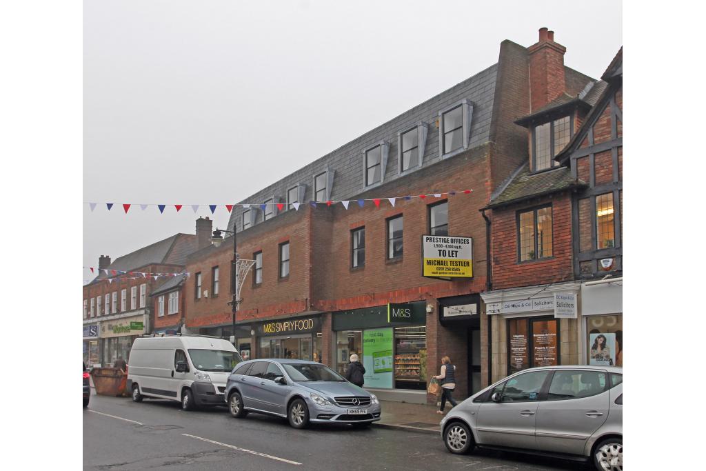 42 Sycamore Rd, Amersham, Buckinghamshire HP6 5DR