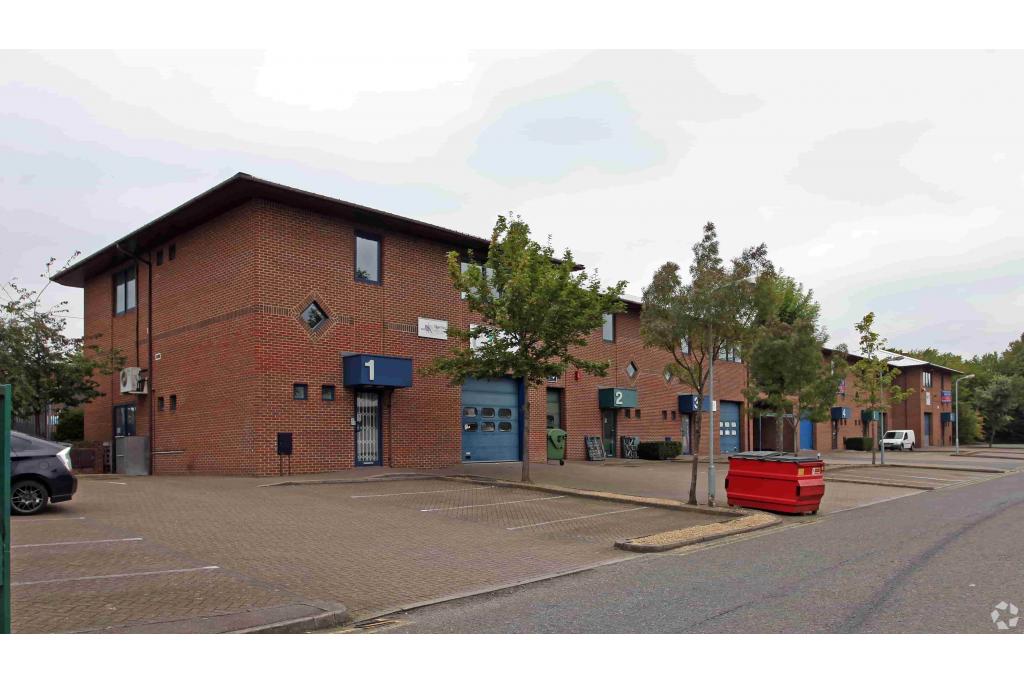 Wellington Road – Barnes Wallis Court, High Wycombe HP12 3PS