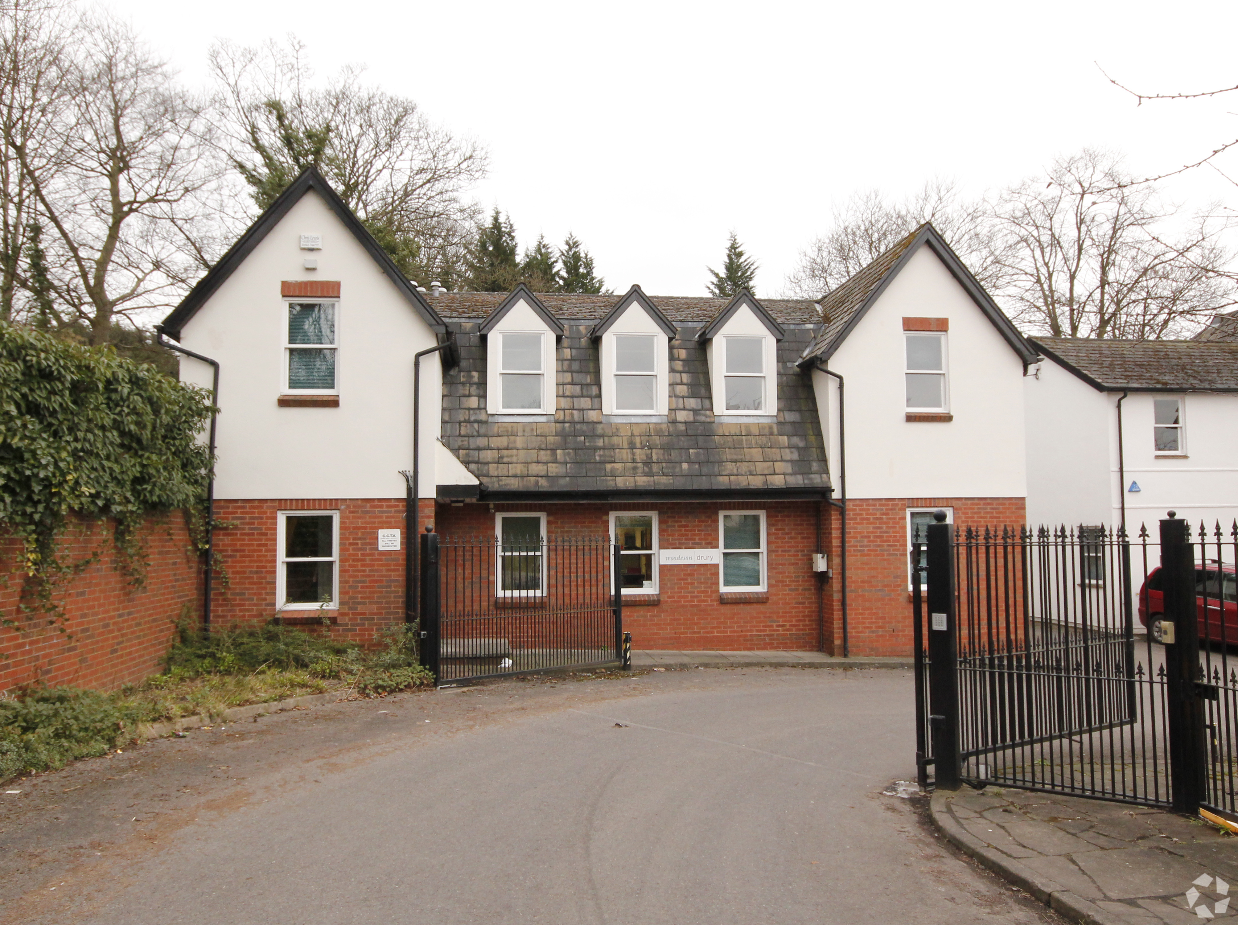20 Amersham Hill – The Mews - Office, High Wycombe, Buckinghamshire HP13 6NZ