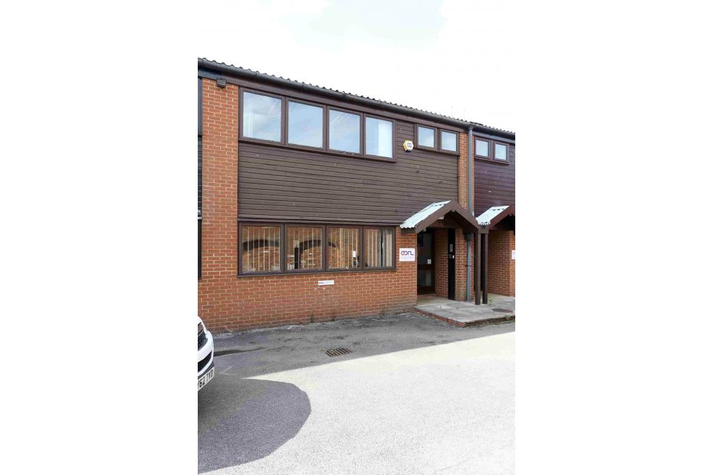 5 Cublington Rd - Light Industrial Unit, Aston Abbotts, Buckinghamshire HP22 4ND
