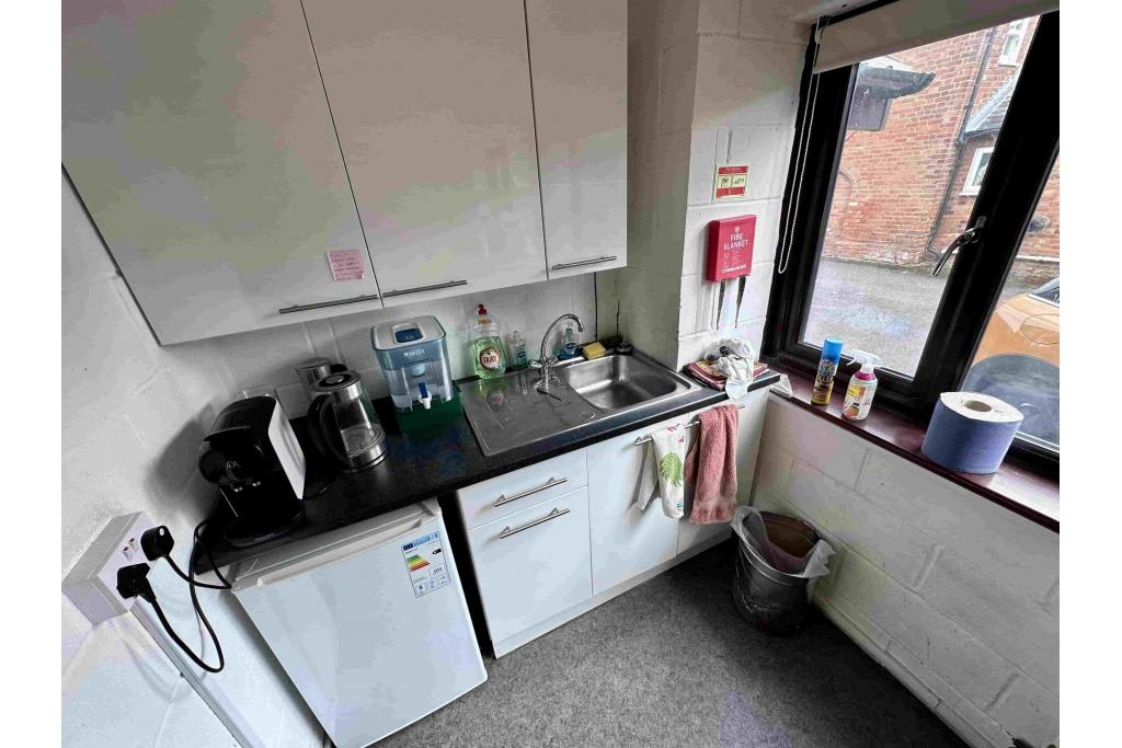 5 Cublington Rd - Light Industrial Unit, Aston Abbotts, Buckinghamshire HP22 4ND
