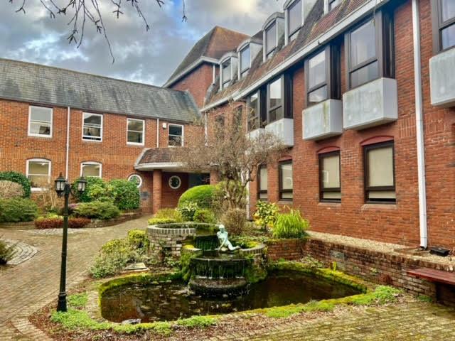Easton St - St Johns Court - Office, High Wycombe, Buckinghamshire HP11 1JX