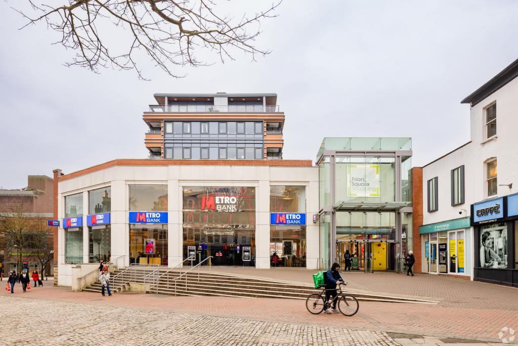 Friars Square Shopping Centre - Retail (Urban Centre), Aylesbury, Buckinghamshire HP20 2QF