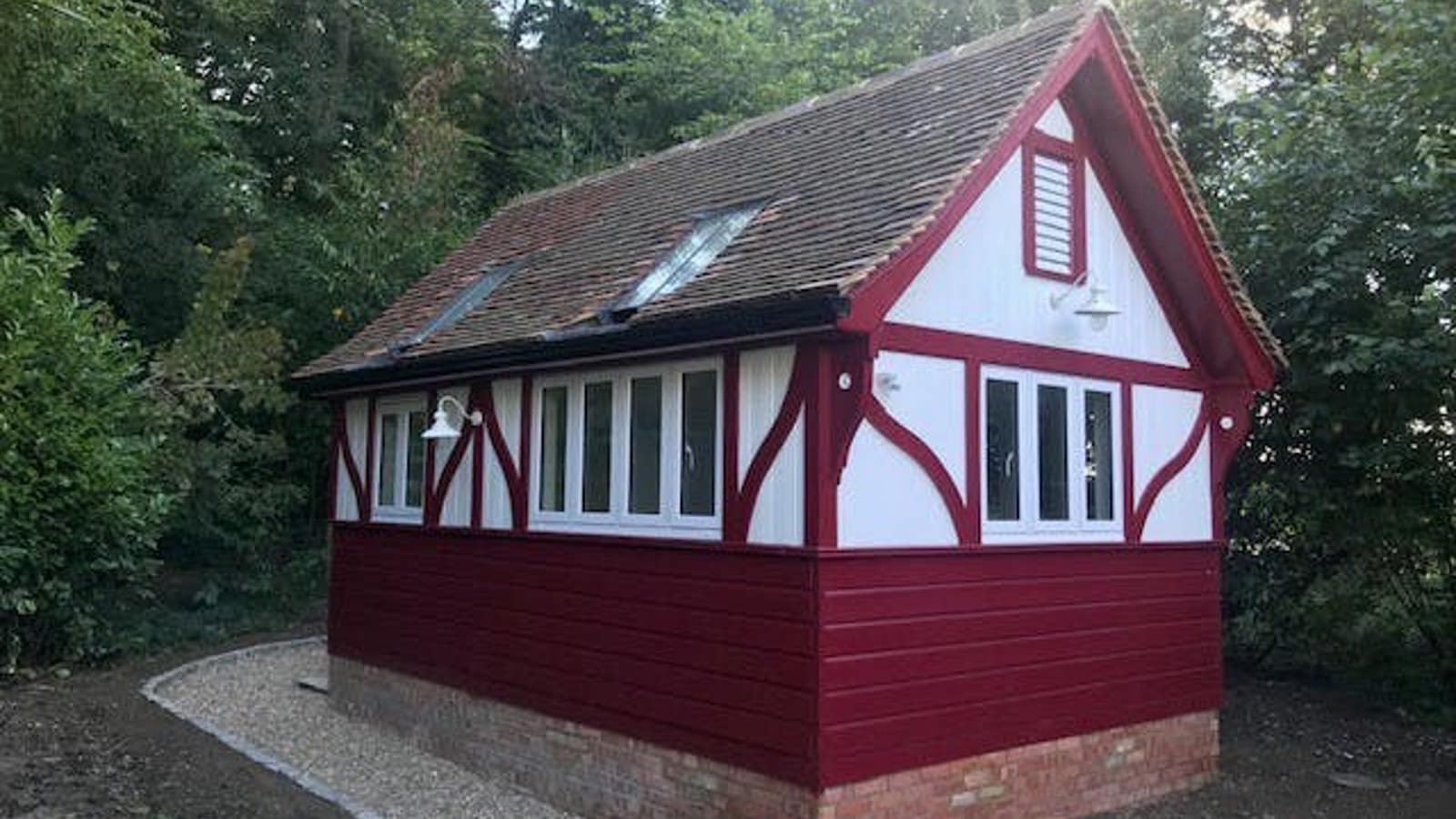 Hogtrough Road - Shady Nook, Office, Wendover, Buckinghamshire HP22 6PJ