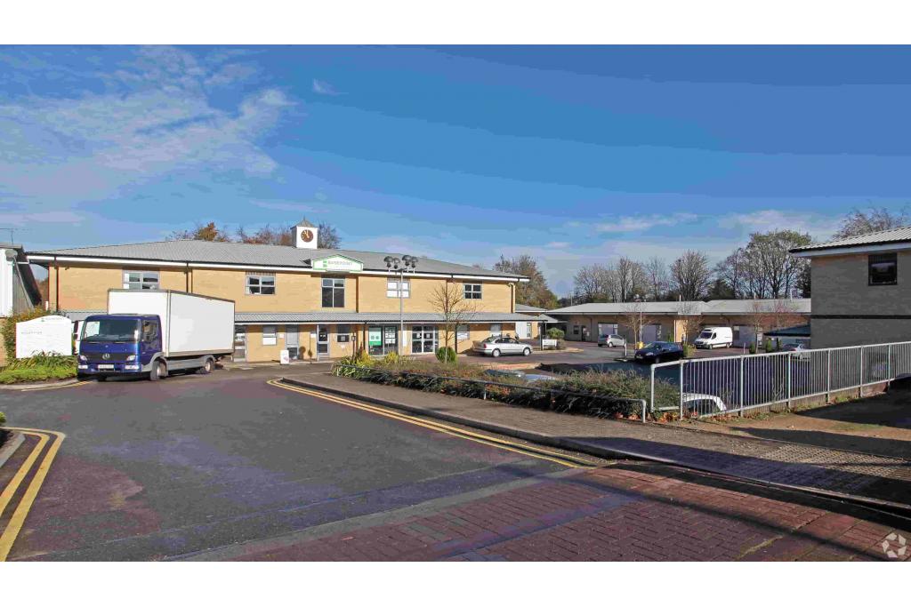 Lincoln Rd - Cressex Enterprise Centre - Office, High Wycombe, Buckinghamshire HP12 3RL
