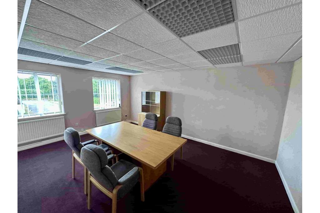 Longwick Rd - Bridge House Unit 1, Princes Risborough, Buckinghamshire HP27 9FQ