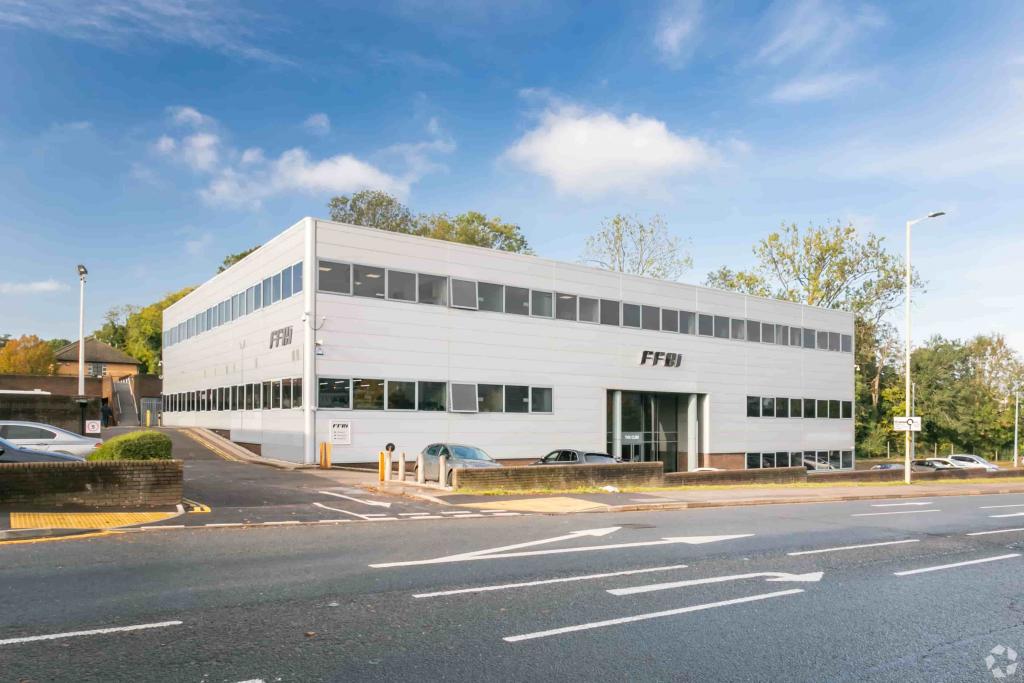 Maylands Ave – The Cube - Warehouse, Maylands Business Area, Hemel Hempstead, Hertfordshire HP2 7DF